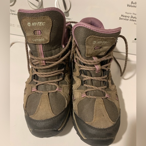 Women’s Hi-Tech hiking boots size 10 - Picture 6 of 6